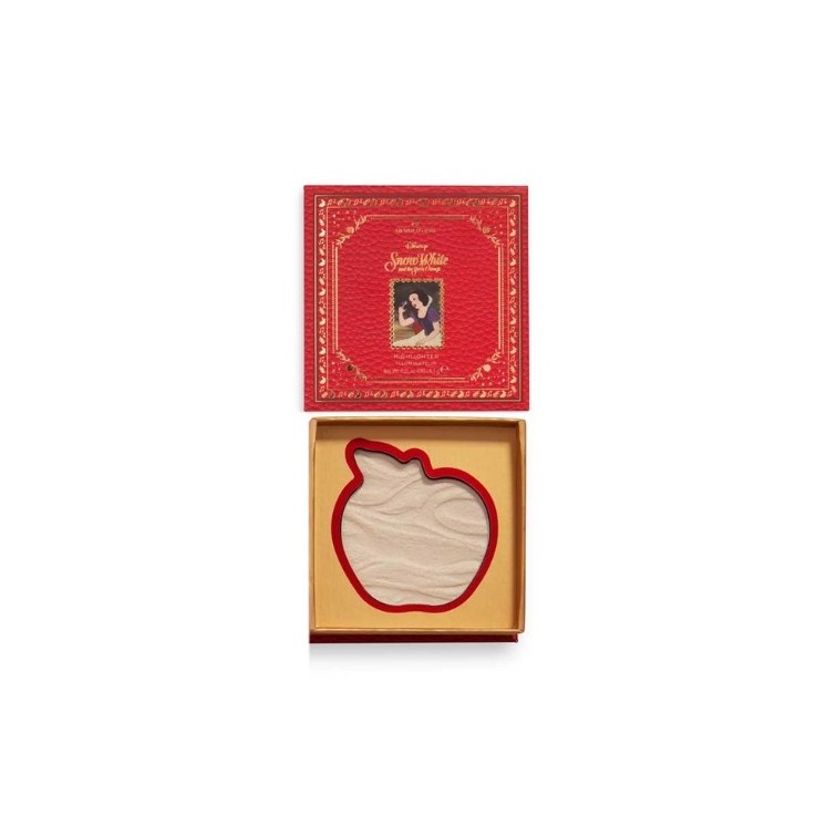 Makeup Revolution I Heart Revolution  Disney Rozświetlacz do twarzy Snow White 6,9 g